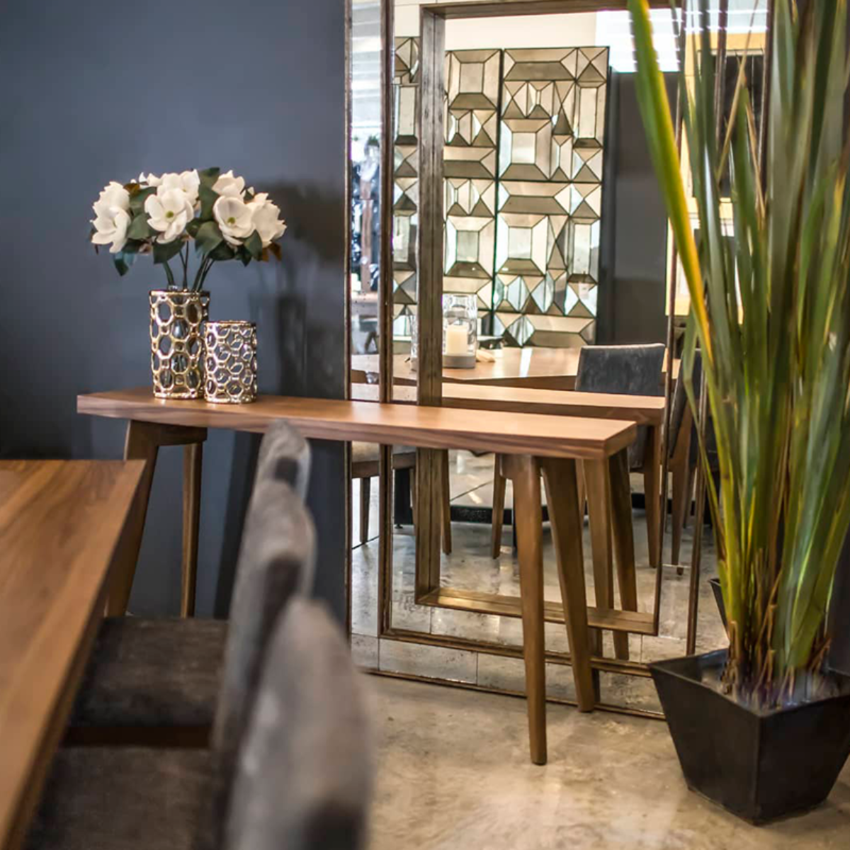 CREDENZA MONEDA 14