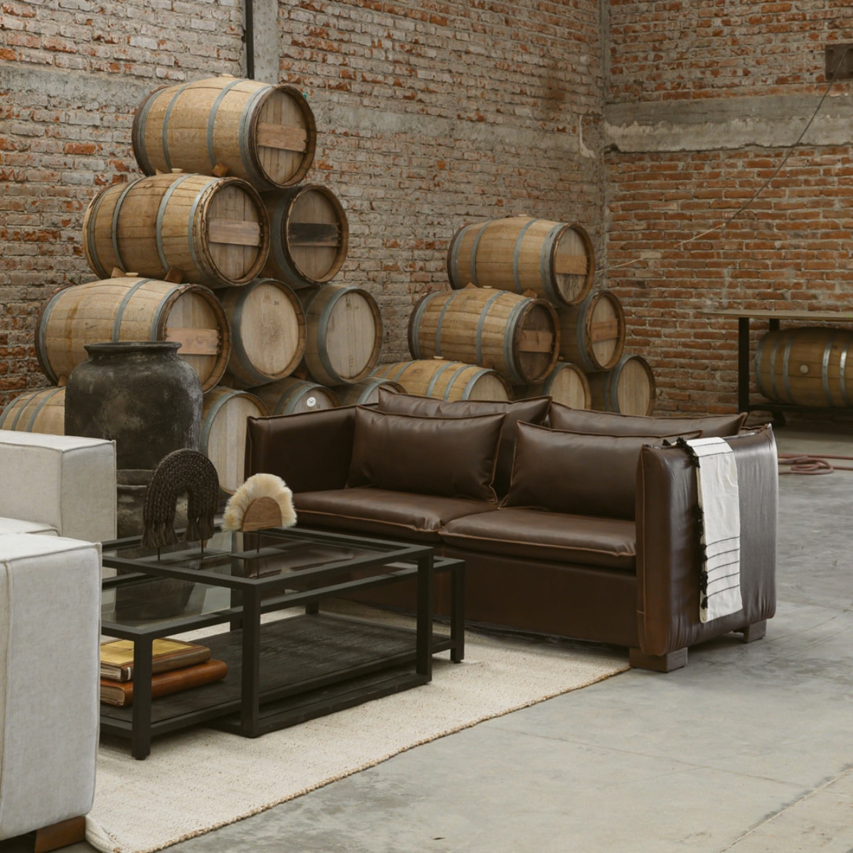 SILLON LOVE MADERO PIEL