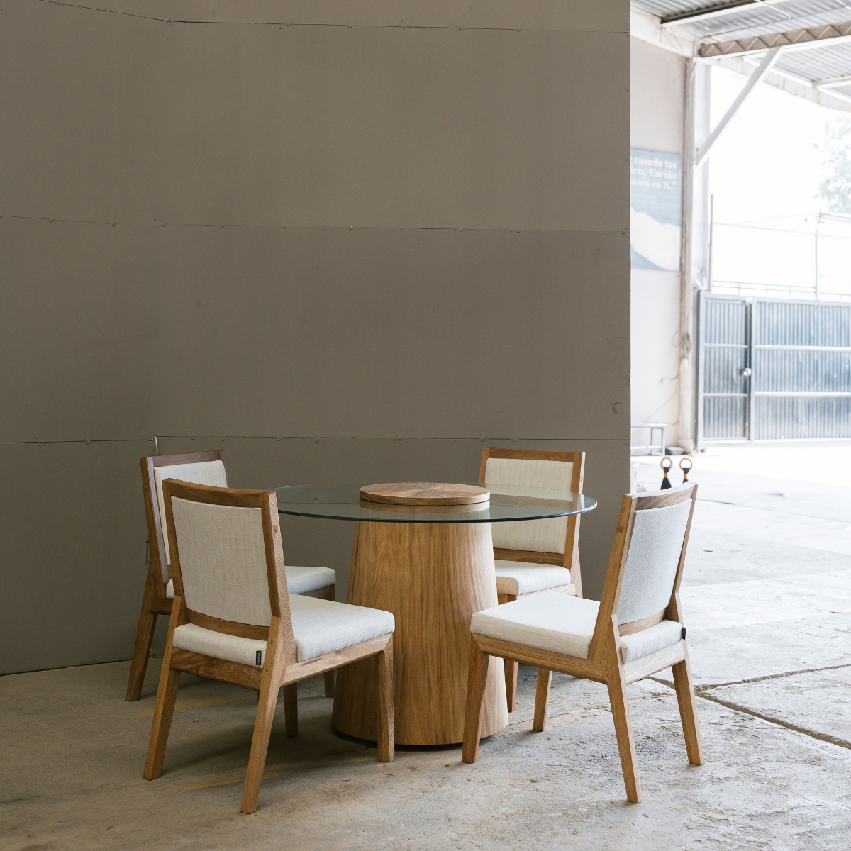 BASE DE MESA CÓNICA CON CRISTAL
