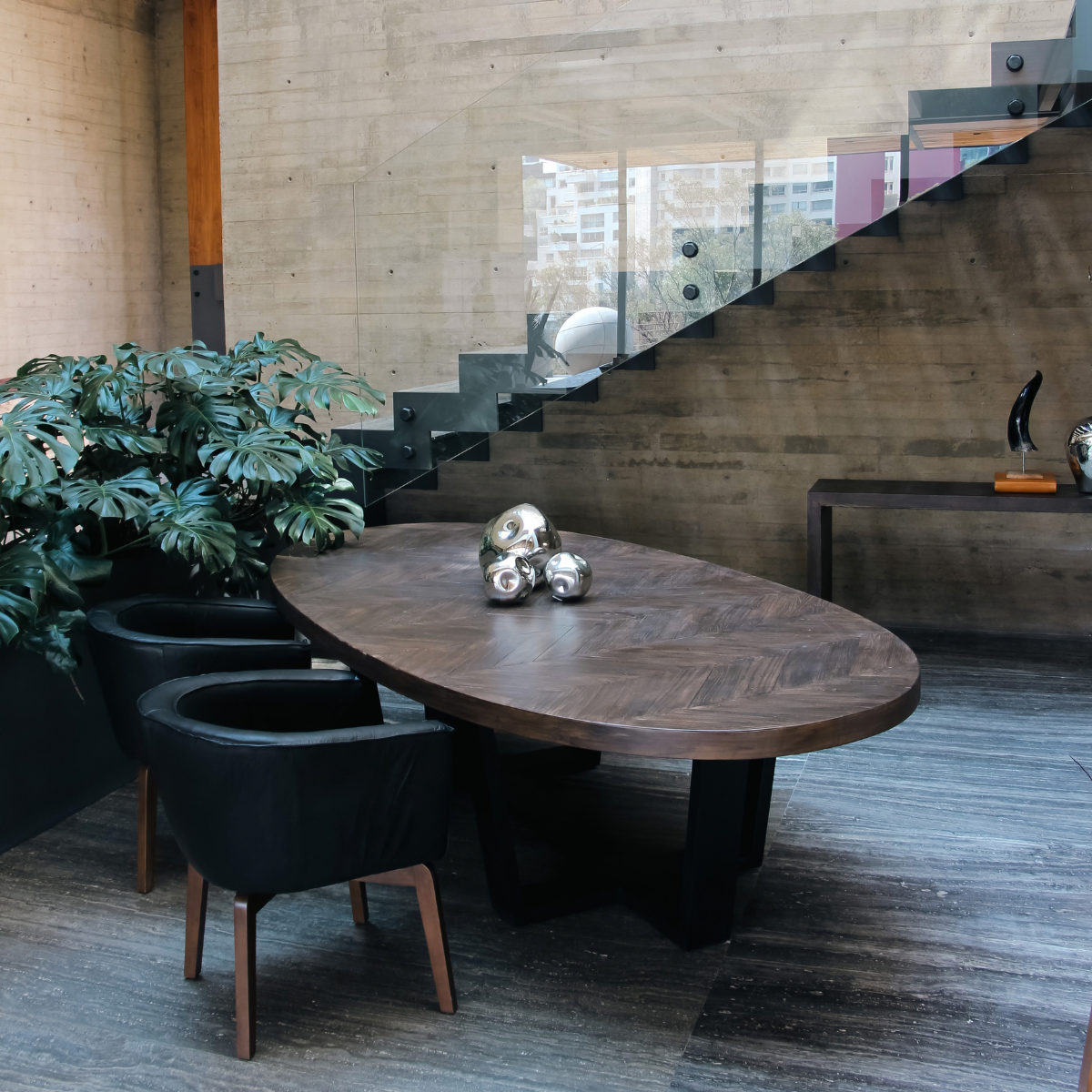 MESA COMEDOR ZIZU OVALADO